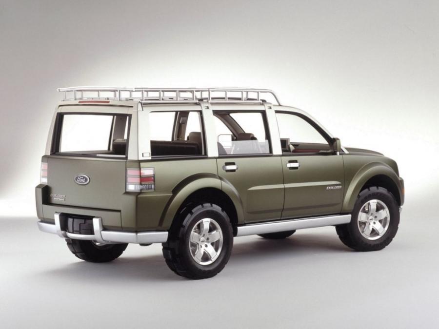  Ford Explorer Sportsman Concept 2001 года  (фото 21 из 30)